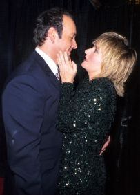 Kevin Spacey and Melissa Etheridge 1999, NY.jpg